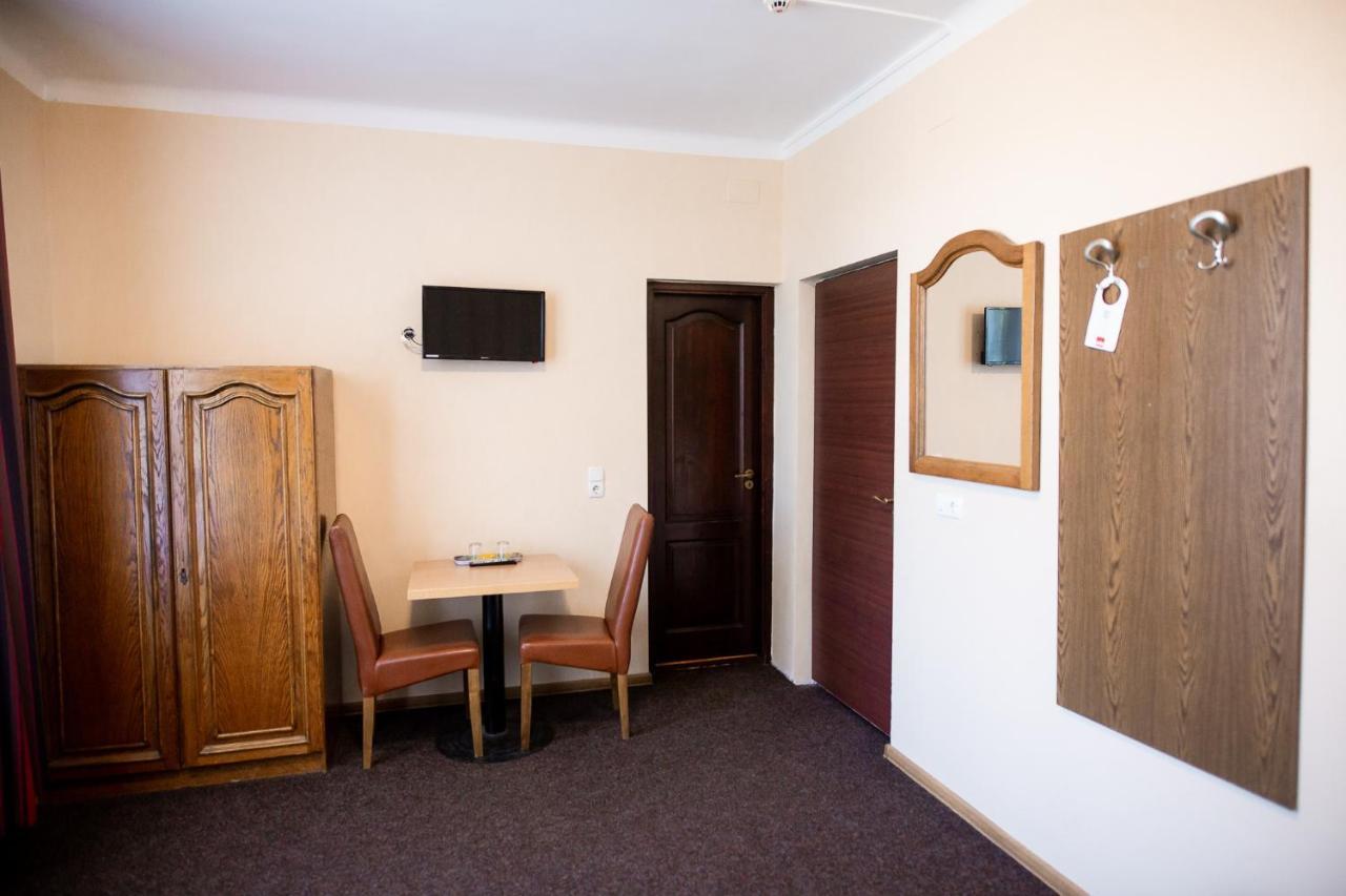 Vila Tineretului Satu Mare Ngoại thất bức ảnh
